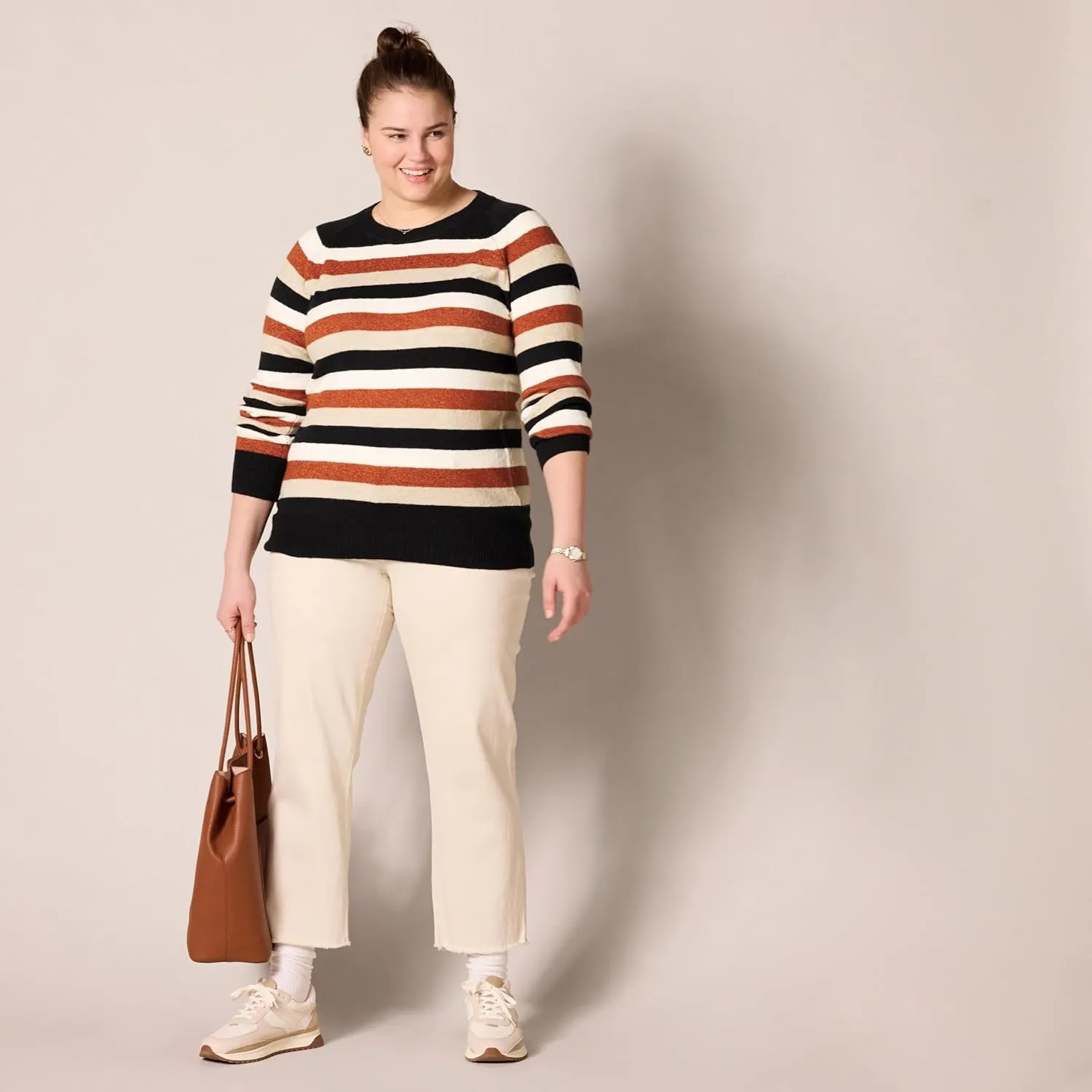 Amazon Essentials Women's Classic-Fit Soft Touch Long-Sleeve Crewneck Sweater