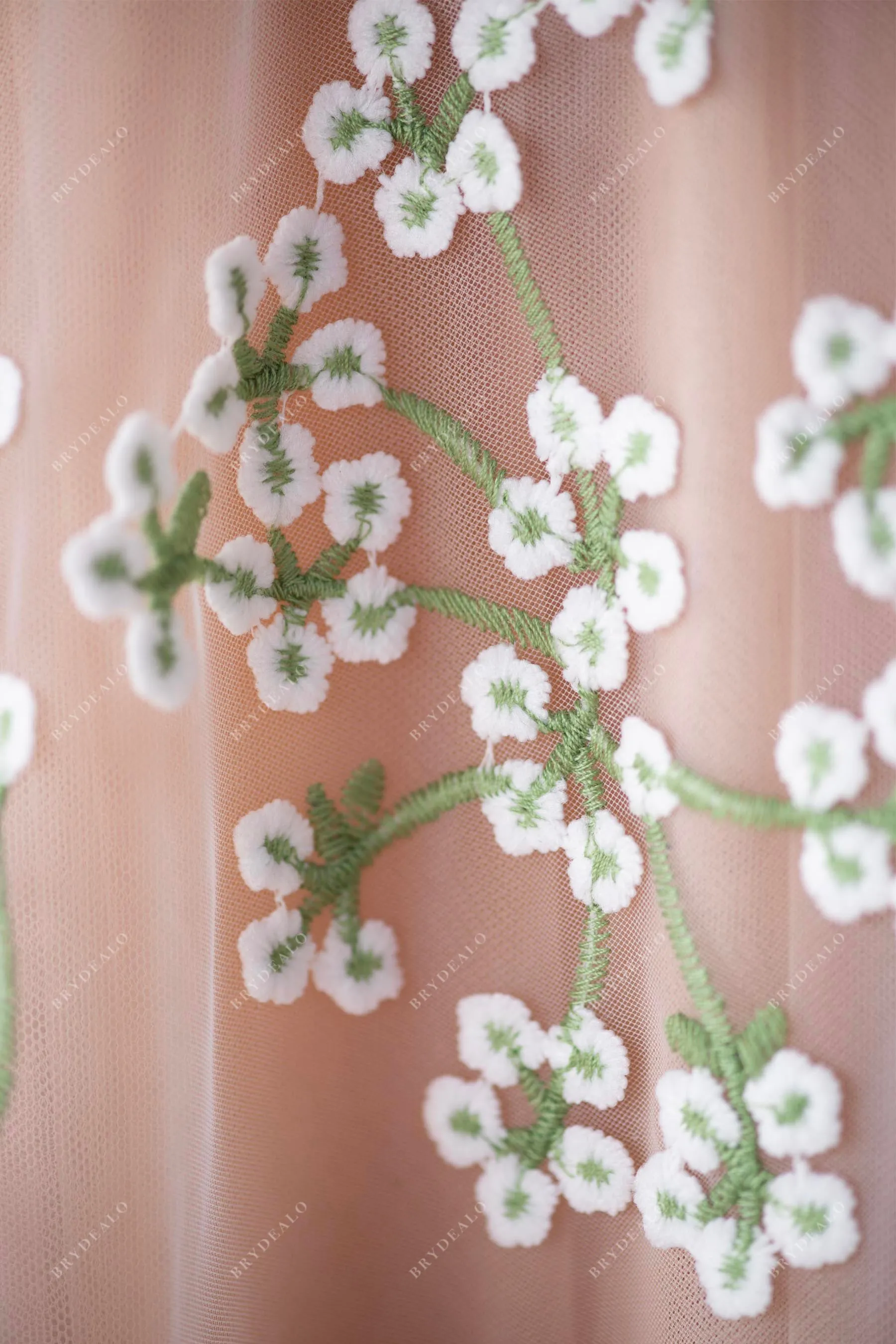 Dainty Small Flower Lace Fabric for Wholesale