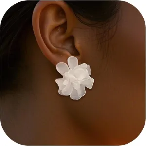 Flower Cluster Earrings for Women White Pink Blossom Design Clip On Flower Earrings Jewelry Gifts