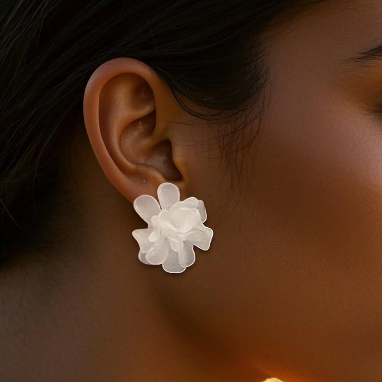 Flower Cluster Earrings for Women White Pink Blossom Design Clip On Flower Earrings Jewelry Gifts