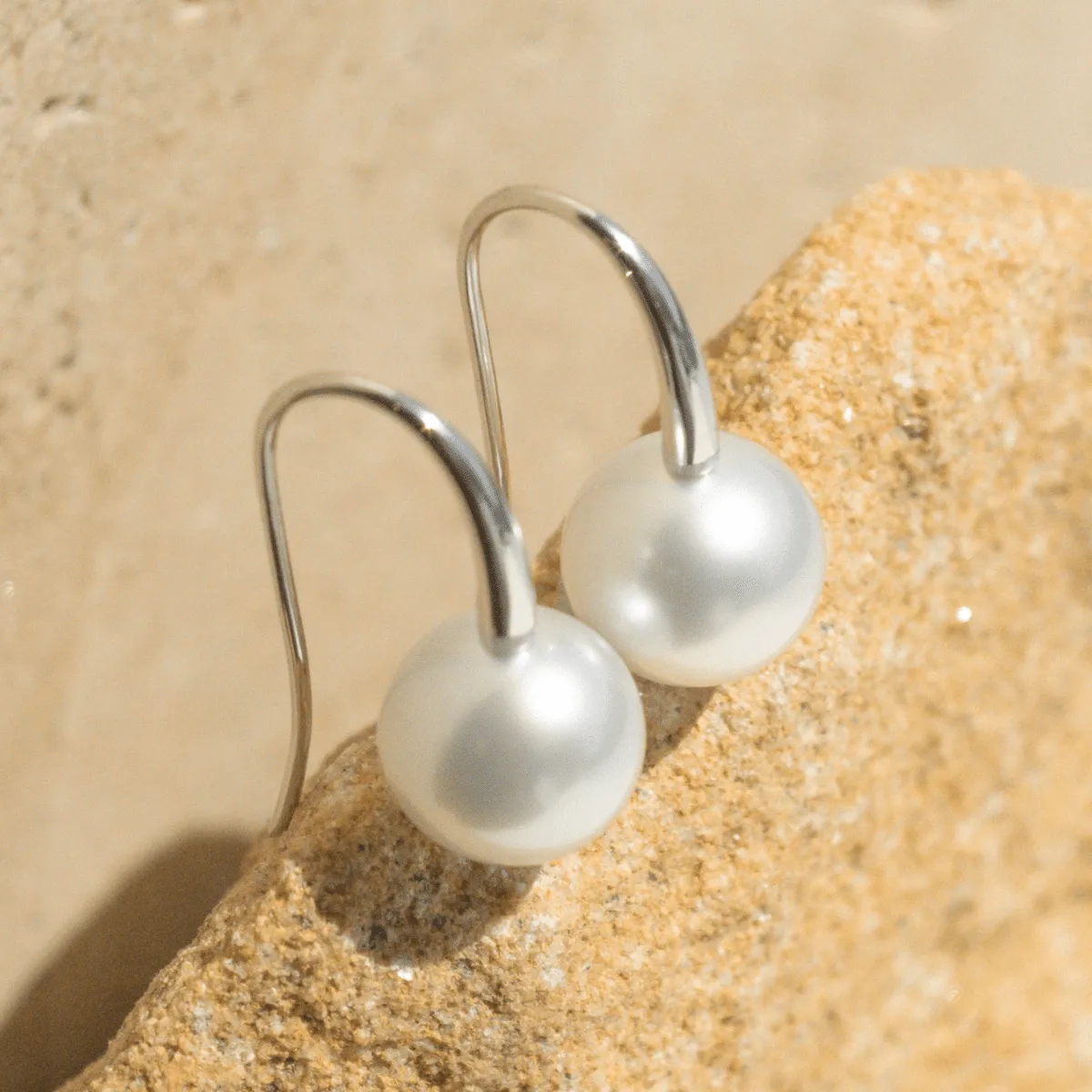 Liquid Hooks Australian South Sea Cygnet Bay Round 10.5mm B1