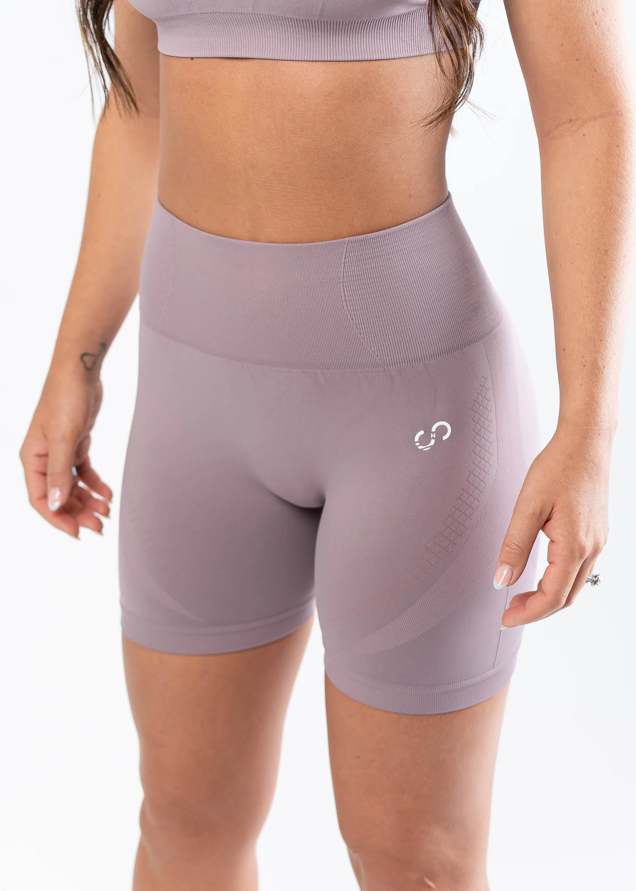 Sculpt Seamless Shorts |  Purple Dove