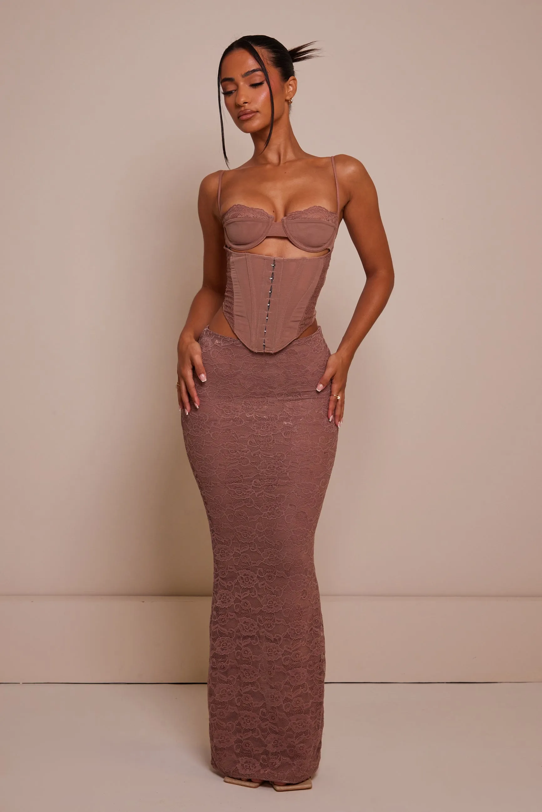 The Lace cup corset midaxi set - Mauve