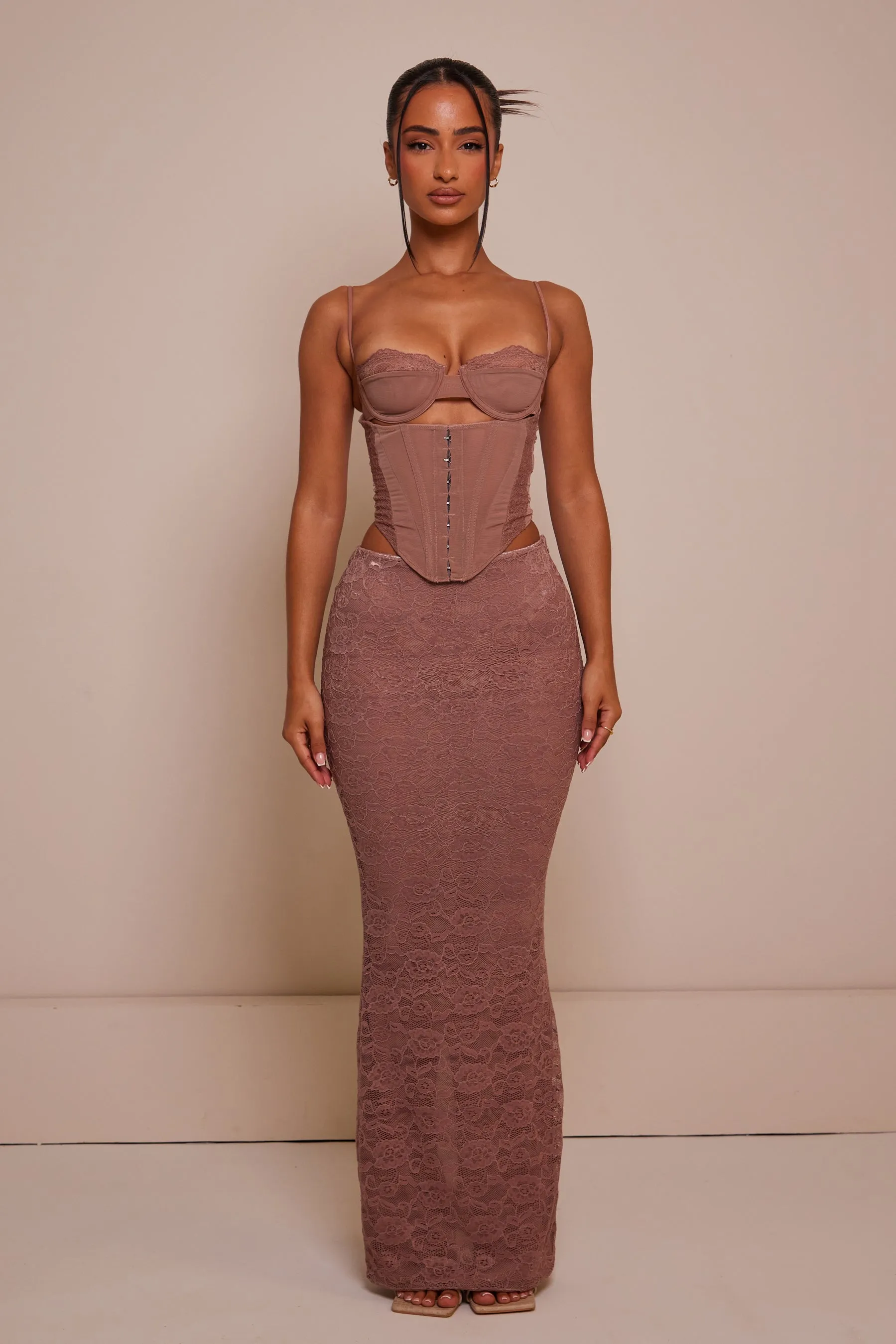 The Lace cup corset midaxi set - Mauve